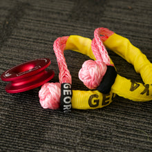 Load image into Gallery viewer, Winching Combo SSR16PK11R: 16000kg Pink 2pcs*Soft Shackles + 11000kg Winch Ring