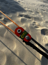 Load image into Gallery viewer, Dingo Snatch Block --DSB22
George4x4 Dingo Snatch Block –4WD Recovery Pulley Block (22T Rated)
DSB22-A: Aluminum wheel designed exclusively for fiber rope. weight 1.65kg
DSB22-S: steel wheel, weight 2.15kg; Compatible with both soft rope and steel cable, but do not use with fiber rope if it has been used with steel cable, as this may cause damage to the fiber.