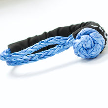 Load image into Gallery viewer, George4x4 Button knot Soft Shackle  They are Lighter, Stronger, and more flexible. Button knot Blue Soft Shackle*1pc Hand spliced in Australia, Tested by NATA-accredited lab Super lightweight, can float in water UV-resistant, waterproof and more durable Protective sleeve fitted 60cm*14000kg Custom length acceptable! 