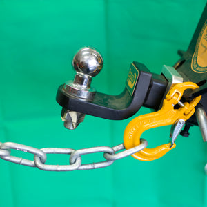 Attach the hook to the tow bar and fit the chain into the hook.  This set includes  2pcs*Half hammerlock + hook + bush + pin   Features:  7/8mm*2000kg, Grade 80, Safety factor 4:1, Minimum breaking load 8000kg (Better for winch under 12300LBS) Red or Yellow Description:  Made of high-quality Alloy steel Made with heat-treated and tempered Grade 80 Material