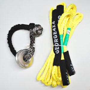 George4x4 Lightweight Recovery Kit includes 1pc*Extension Towing Rope, Australian-made Breaking: 9500kg/11000kg; 10m/20m. 1pc*Soft Shackle (Black Eye), Australian-made Breaking: 16000kg/18000kg/22000kg. 1pc*Aluminum Snatch Ring, Australian designed and NATA lab tested. A CURVED EDGE AND BIGGER GROOVE. Breaking 11000kg. 