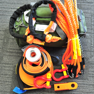 George4x4 Recovery Kit includes 1pc*Snatch Strap 9m*8000kg 1pc*Tree Trunk Protector 75mm*3m*12000kg 2pcs*Soft Shackles Australian made 65cm*15000kg 1pc*Extension Tow Rope Australian made 10m/20m*11000kg 1pc*Aluminum Snatch Ring 11000kg 2pcs*Rated Shackles(Green/Red) 4.7ton 1pc*aAuminiumHitch Receiver 5ton 1pc*Carry Bag