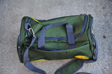 Load image into Gallery viewer, 4WD Recovery kit BASIC: 8000kg Snatch Strap + 3*Rated Shackles + Tow Bar(Al) + Equaliser +Damper/ Safety Blanket +Bag