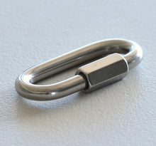 Load image into Gallery viewer, Stainless Steel Quick Link Marine Grade AISI316 A4 chain Quick Link