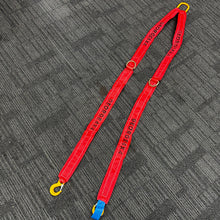 Load image into Gallery viewer, Axle Wrap Bridle Strap for Tilt Tray Towing – 2500kg with Centre D-Ring George lifting George4x4
