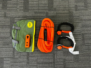 George4x4 Kinetic Rope Soft Shackle Kit
This kit includes

1pc*Kinetic Rope(Orange), 100% double braided Nylon

22mm*9m

Breaking Strength: 13300kg

2pcs*Soft Shackles, designed with Black eye, Australian made

Total length: 65cm, 30cm when closed as a shackle

Breaking Strength: 18000kg

1pc*Soft Shackle Hitch (SK+ Hitch)

WLL 5000kg, Breaking Strength: 20000kg

1pc*Carry Bag 