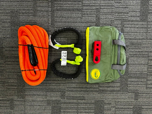 George4x4 Kinetic Rope Soft Shackle Kit
This kit includes

1pc*Kinetic Rope(Orange), 100% double braided Nylon

22mm*9m

Breaking Strength: 13300kg

2pcs*Soft Shackles (Green), designed with Black eye, Australian made

Total length: 70cm

Breaking Strength: 22000kg 

1pc*Soft Shackle Hitch (SK+ Hitch)

WLL 5000kg, Breaking Strength: 20000kg

1pc*Carry Bag 