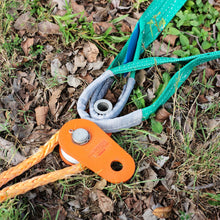 Load image into Gallery viewer, Narrow Tree Trunk Protector –60mm | Dingo Block Ready | MBS 16,000KG George4x4 recovery gear winch system with dingo snatch block