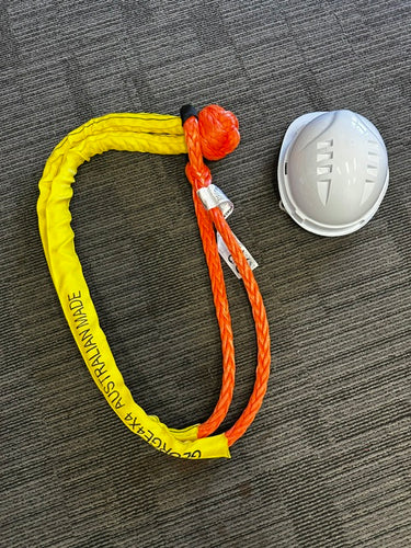 Big Soft Shackle – Australian Made – 55 t – 180 cm

Minimum Breaking Strength: 55,000 kg (single use), up to 100,000 kg (100 t) when wrapped twice