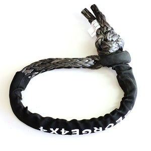 Soft Shackles are an alternative to steel shackles, made of Synthetic rope (well known as Dyneema/ spectra etc). Lighter, Stronger, and more flexible. Hand spliced in Australia, Tested by NATA-accredited lab can float in water UV-resistant, waterproof and more durable Protective sleeve fitted
