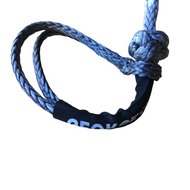 Diamond knot Blue Soft Shackle*2pcs Hand spliced in Australia, Tested by NATA-accredited lab Super lightweight, can float in water UV-resistant, waterproof and more durable Protective sleeve fitted Item #161115S Features:  11mm*65cm Breaking Strength: 15000kg