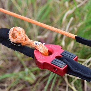 Winch Rope Link is an innovative solution that replaces traditional winch hooks and accommodates both soft and steel shackles, with a smooth surface and large eyelet.  IP Australia Certified Design less friction to soft shackles. Rubber protectors fitted, eliminating abrasions and scratches Comes with a removal custom-made loading pin Rounded eyelet with large diam. of 32mm  Clevis opening of 20mm Flat type designed perfectly compatible with ARB Mounting folding bracket Minimum Breaking Force 15000kg!