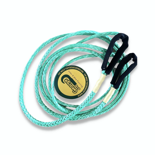 The George4x4 Towing Rope is made of a unique ultra-high molecular weight polyethylene material (UHMWPE), known as Dyneema/Spectra or high-modulus polyethylene (HMPE). High strength and low stretch.  UV resistant, waterproof and more durable Very light, can float in water Both ends have a soft loop and protective sleeves Static Rope Suitable for sailing, off-road towing Fitted for 4WD electric Winch, Hand Winch, Trailer Winch, Towing etc. 6mm, breaking strength 3300kg Australian made, tested