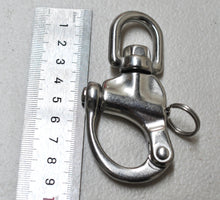 Load image into Gallery viewer, Quick Release Snap Shackle Hook, Fixed Type and Swivel Eye