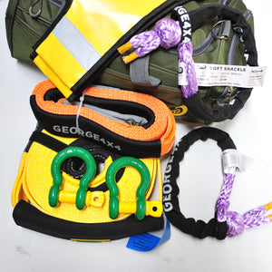 4WD Recovery kit 8pcs: 11000kg Snatch Strap +2*Steel Rated Shackles + Equaliser Strap + 2*15000kg Soft Shackles + Damper + Carry Bag