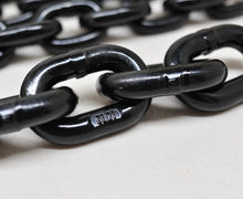 Load image into Gallery viewer, Grade 80 Lifting Chain, Alloy Steel T8, Black Coating. Rigging gear