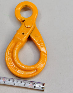 G80 Self Locking Safety Hook 10mm WLL 3.15ton Eye Type, Grade 80 Chain Lifting Sling