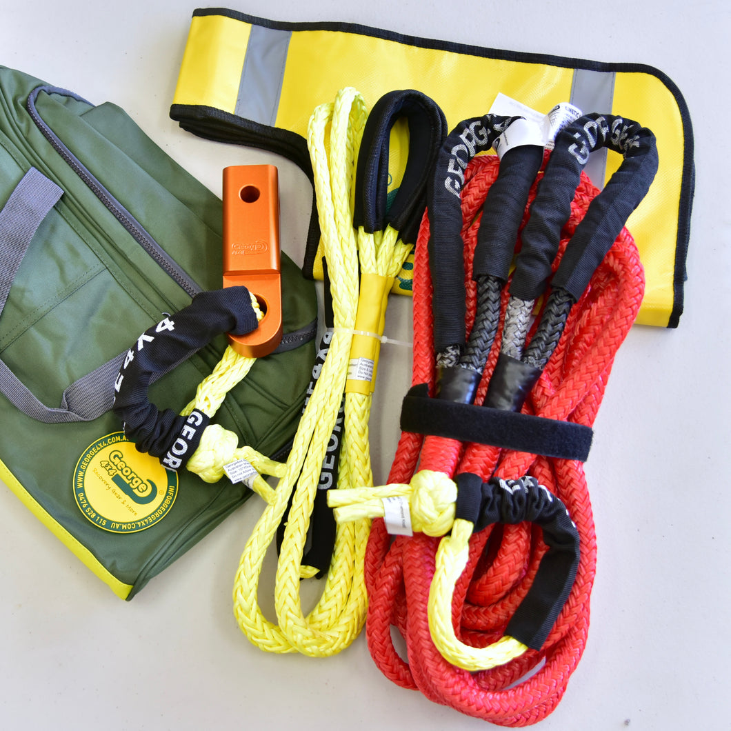 4WD Recovery kit: Kinetic Rope 5000kg + 2*Soft Shackles + Soft Shackle Hitch (SK) + Safety Blanket + Bag +/- Bridle Rope 9500kg