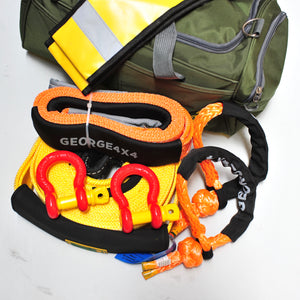 4WD Recovery kit 8pcs: 11000kg Snatch Strap +2*Steel Rated Shackles + Equaliser Strap + 2*15000kg Soft Shackles + Damper + Carry Bag