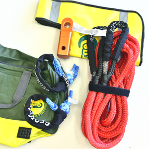 4WD Recovery kit: Kinetic Rope 5000kg + 2*Soft Shackles + Soft Shackle Hitch (SK) + Safety Blanket + Bag +/- Bridle Rope 9500kg